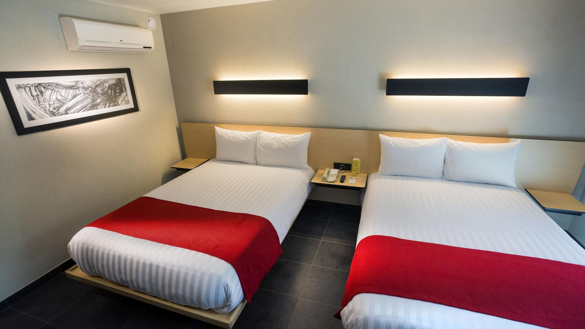 City Express Plus By Marriott Medellin Colombia Bagian luar foto