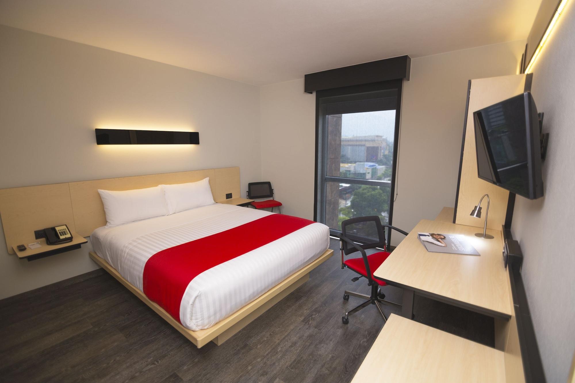 City Express Plus By Marriott Medellin Colombia Bagian luar foto