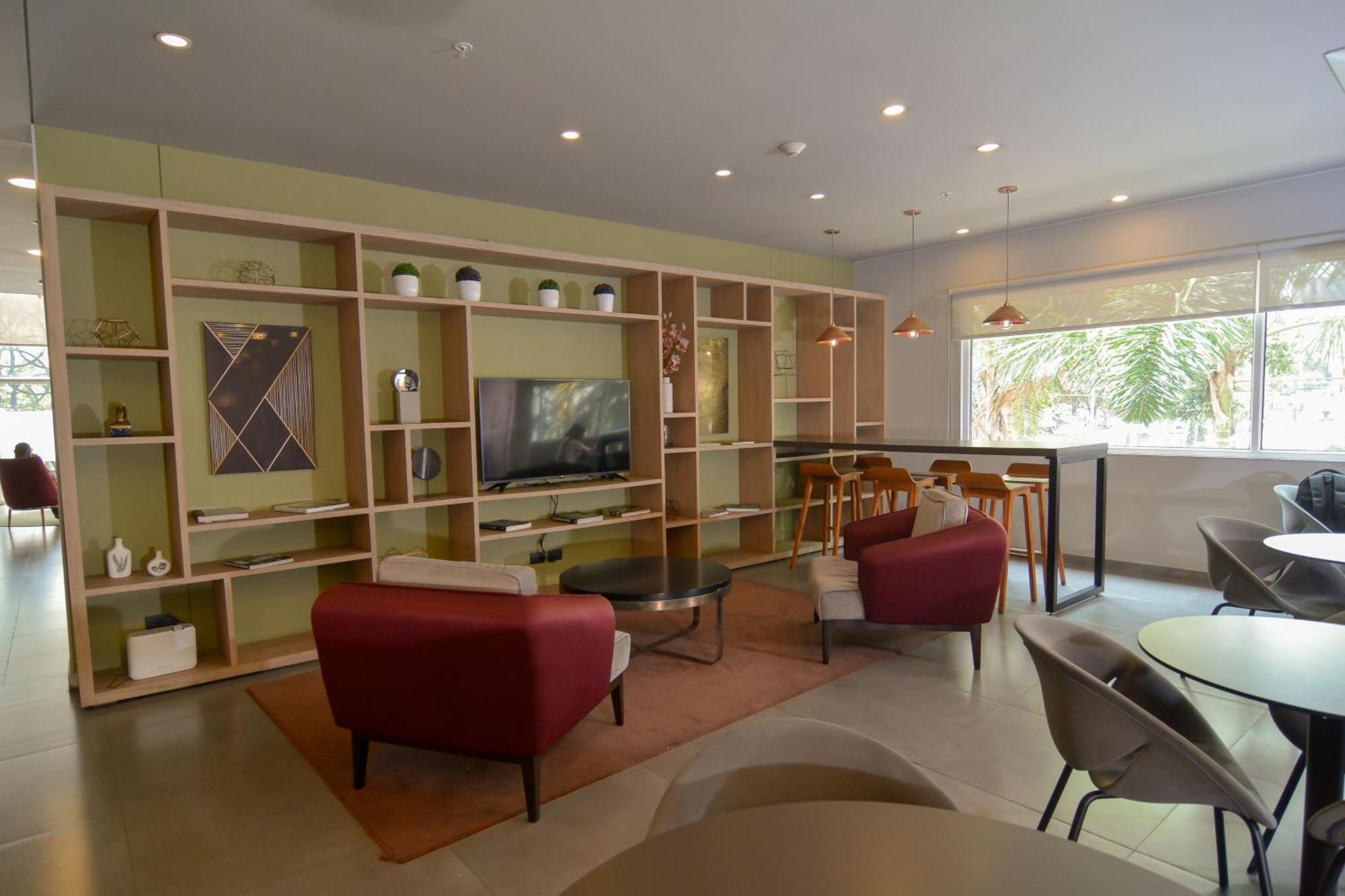 City Express Plus By Marriott Medellin Colombia Bagian luar foto
