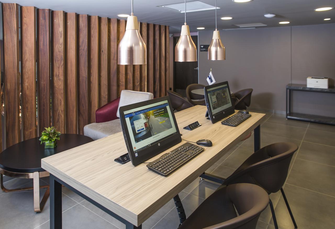 City Express Plus By Marriott Medellin Colombia Ruang foto