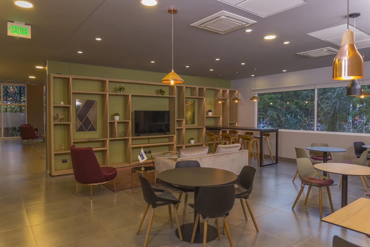 City Express Plus By Marriott Medellin Colombia Ruang foto